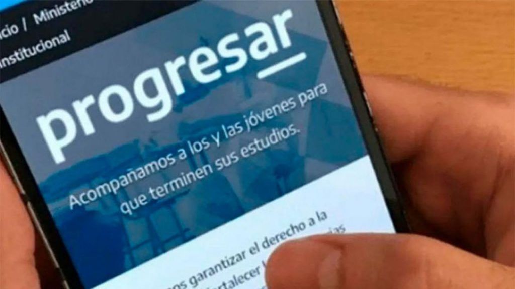 ELEVAN A $9 MIL LAS BECAS PROGRESAR