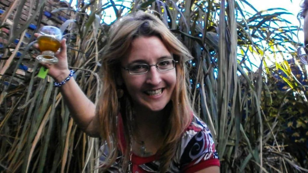 LA DRAMÁTICA DETENCIÓN DE LA MUJER QUE ASESINÓ A SU MARIDO Y LE CORTÓ LOS GENITALES