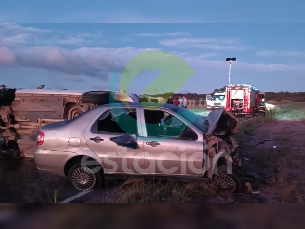 TRES VEHICULOS CHOCARON CERCA DE LA MAJADILLA