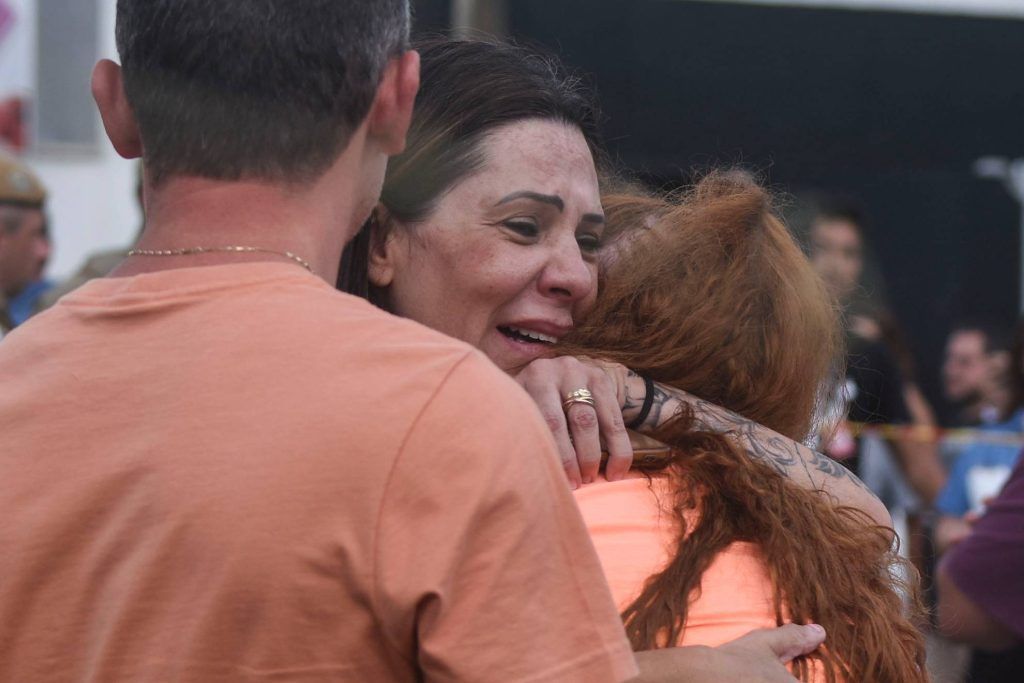 BRASIL: UN HOMBRE MATÓ A HACHAZOS A CUATRO NIÑOS EN UNA ESCUELA