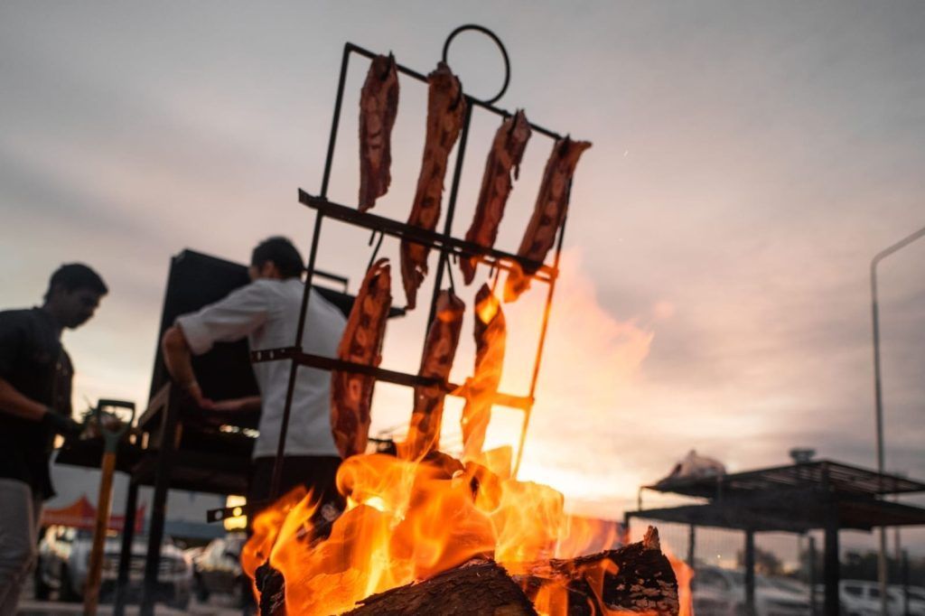 JESUS MARÍA PRESENTE EN LA 16º EXPO DELICATESSEN & VINOS CON EL MEJOR ASADO DEL MUNDO