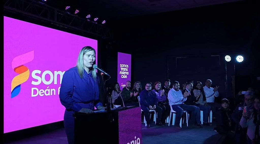 UNA MULTITUD ACOMPAÑÓ A TANIA KYSHAKEVYCH EN LA PRESENTACIÓN DE SU PLAN DE GOBIERNO PARA DEÁN FUNES