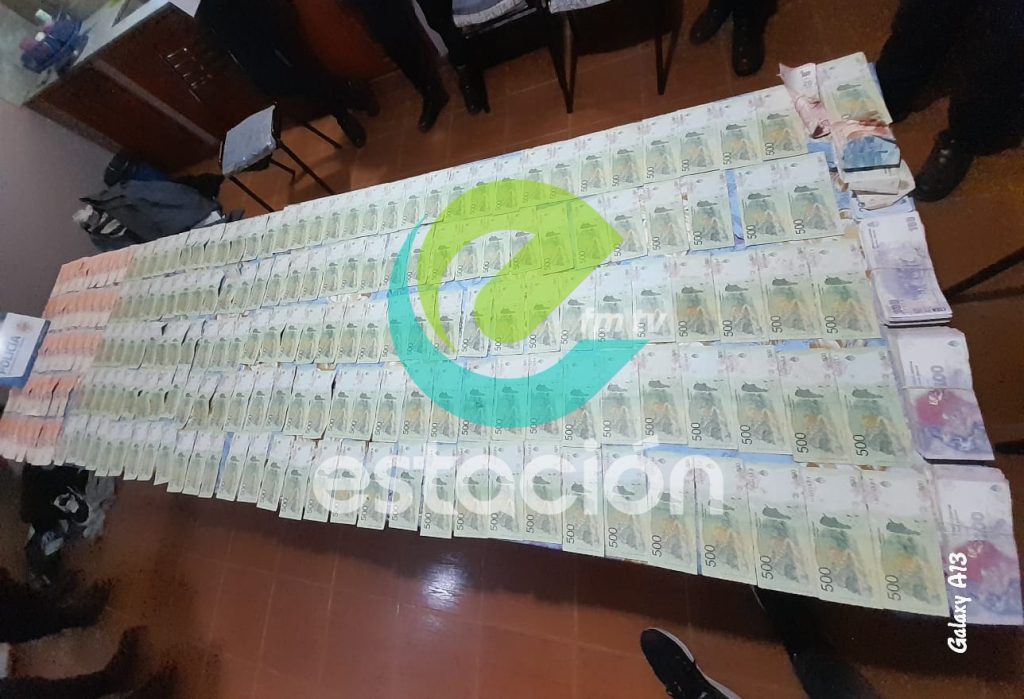 DETIENEN EN LA DORMIDA A UN DELINCUENTE QUE VIAJABA EN UN TRASPORTE DE LARGA DISTANCIA
