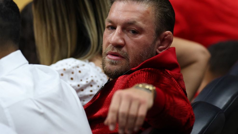 ACUSAN A CONOR MCGREGOR POR ABUSO SEXUAL EN LA FINAL DE LA NBA