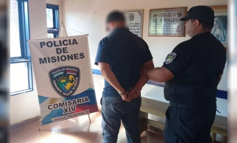 FINGIÓ ESTAR PRESO PARA NO IR A TRABAJAR, LO DESCUBRIERON Y QUEDÓ DETENIDO
