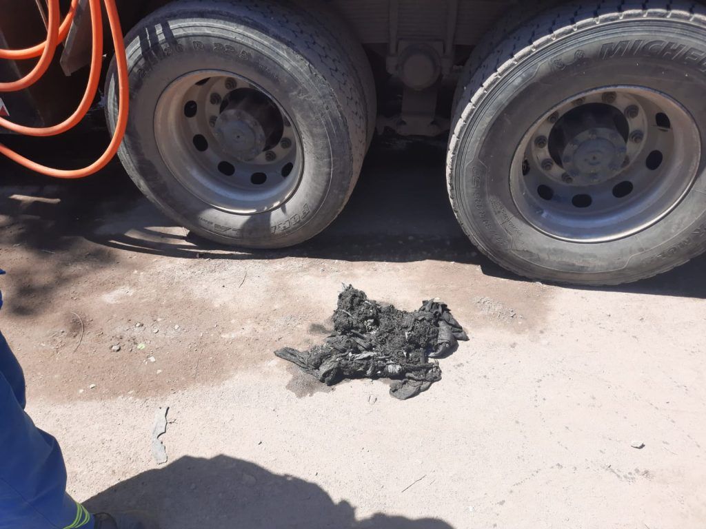 JESÚS MARÍA: DESTAPARON CLOACAS DEL SECTOR ESTE DE LA CIUDAD, ENCONTRARON DE TODO