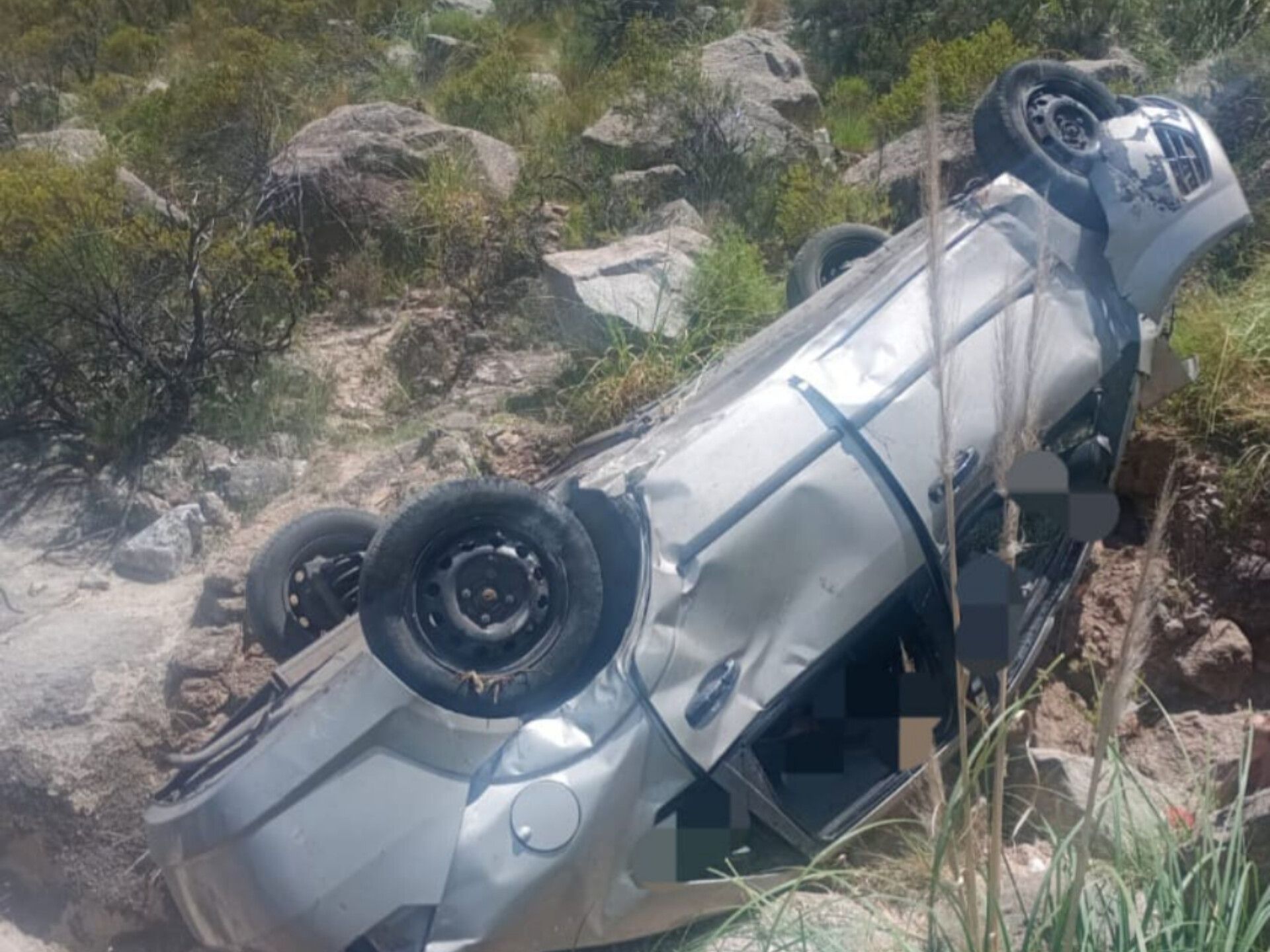 ACCIDENTE FATAL EN LA ZONA DE LA CUMBRE: UN AUTO CAYÓ A UN PRECIPICIO