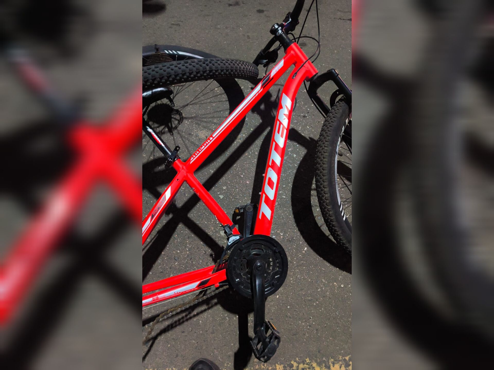 UNA JOVEN CICLISTA HERIDA EN UN ACCIDENTE EN COLONIA CAROYA