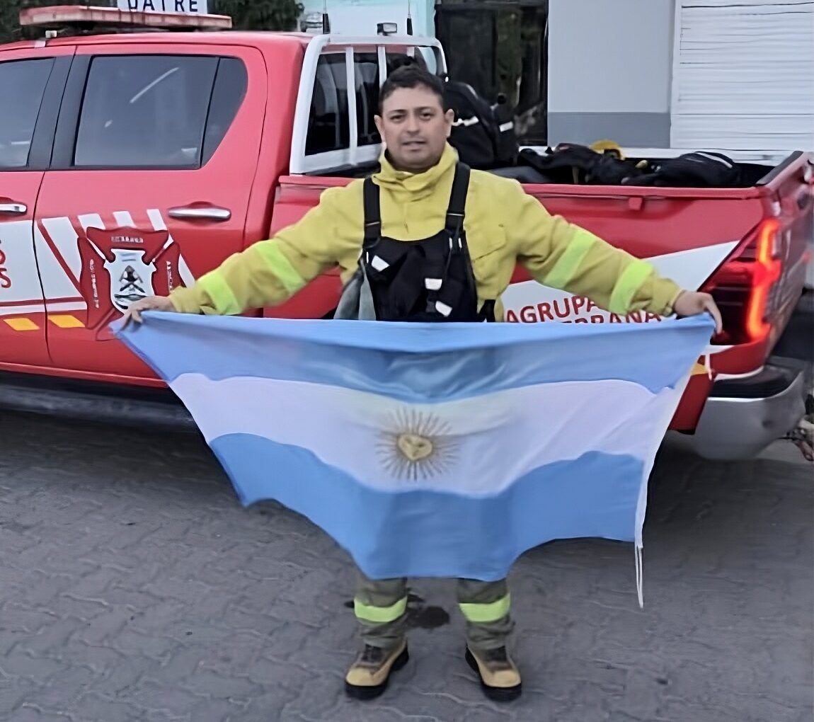 UN BOMBERO DE LA DORMIDA YA SE ENCUENTRA COMBATIENDO LOS INCENDIOS DE CHUBUT
