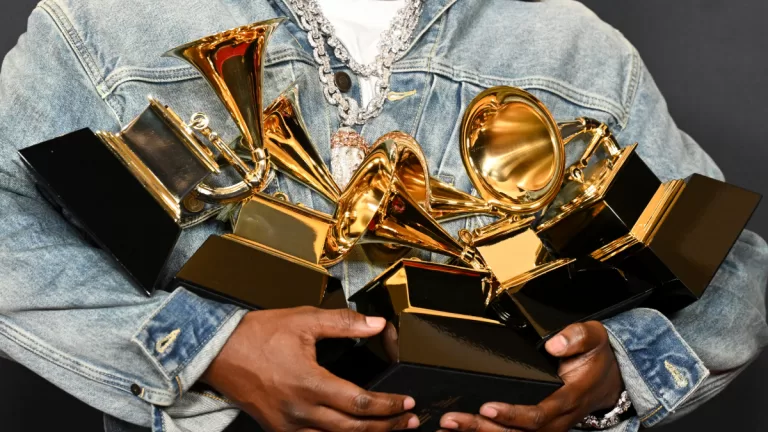 PREMIOS GRAMMY 2026: LOS PRINCIPALES GANADORES