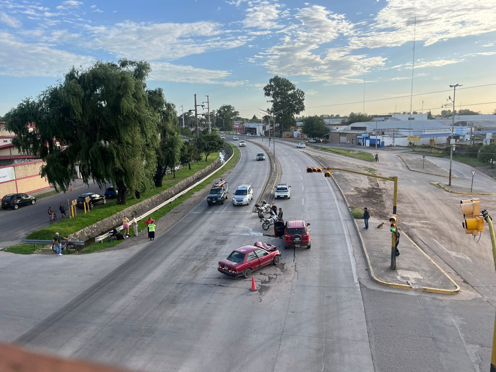 ACCIDENTE EN EL CRUCE DE LA R9 Y CALLE CHILE EN JESÚS MARÍA