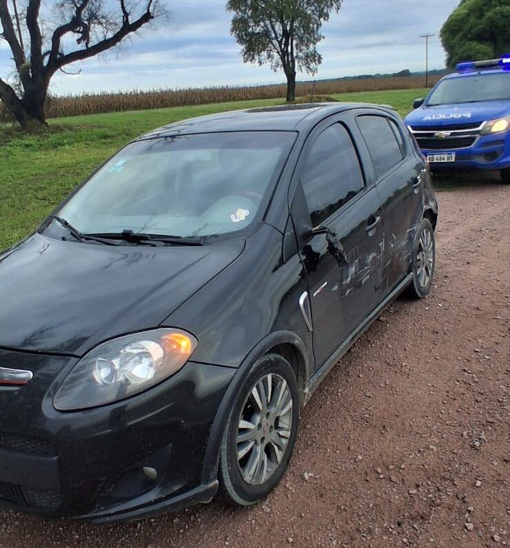 UN HOMBRE SE DURMIÓ EN LA RUTA, SE CRUZÓ DE CARRIL Y CHOCÓ