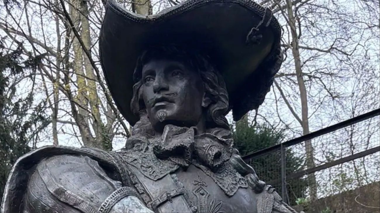 HALLAN UN ESQUELETO QUE PODRÍA SER EL DEL CÉLEBRE MOSQUETERO D‘ARTAGNAN