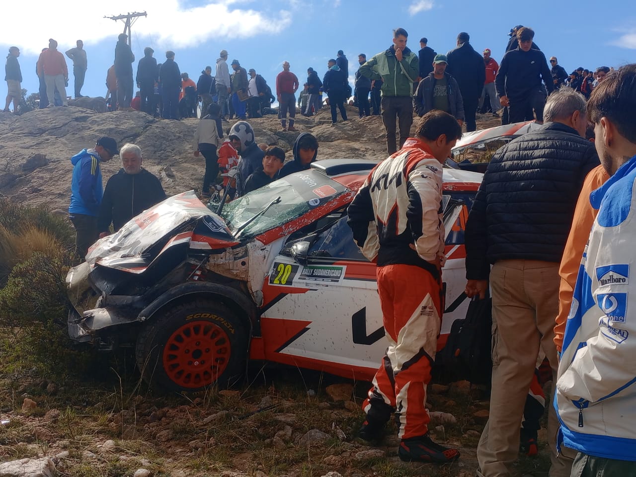 GRAVE ACCIDENTE EN EL RALLY SUDAMERICANO DE MINA CLAVERO