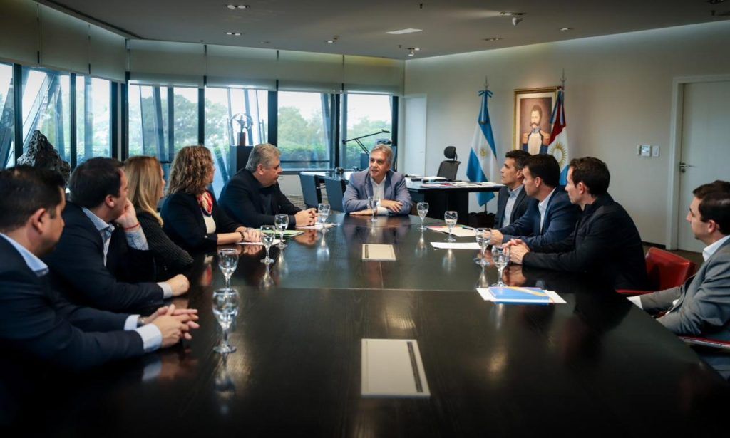 CÓRDOBA ADVIERTE QUE SIN PRÓRROGA DE LA LEY AUTOPARTISTA SE PONEN EN RIESGO EMPLEO E INVERSIONES