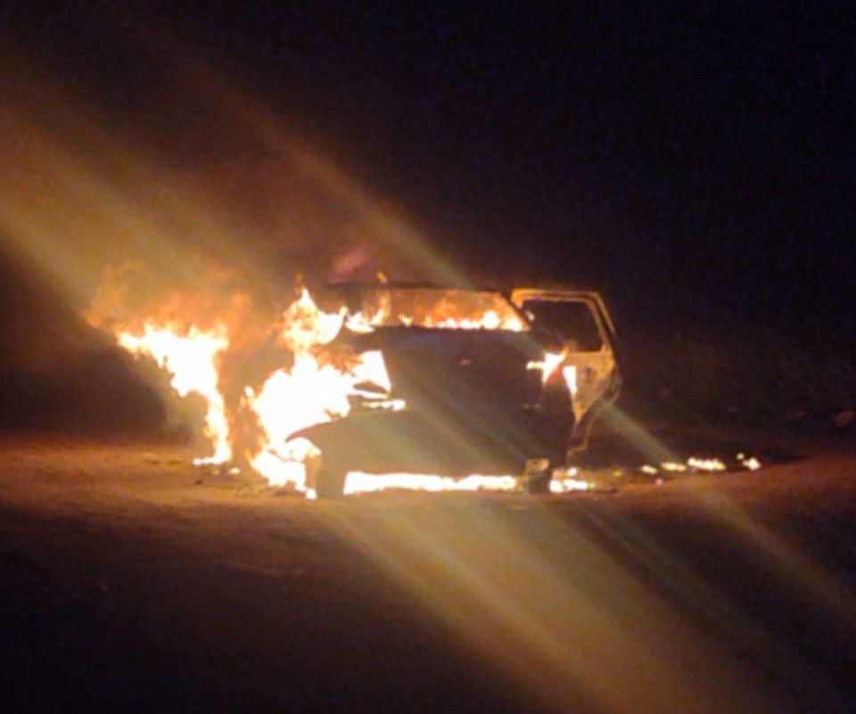 INCENDIO DE UN AUTOMÓVIL EN RUTA NACIONAL 9 MOVILIZÓ A LOS BOMBEROS DE VILLA DEL TOTORAL