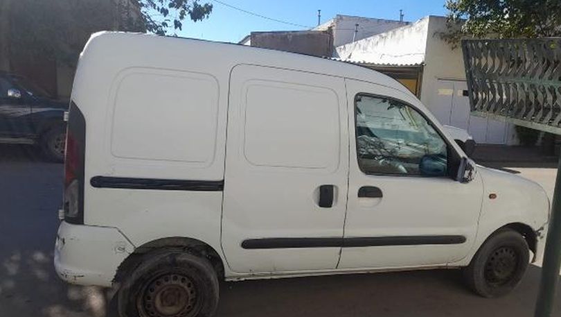 COLISIÓN ENTRE UNA CAMIONETA Y UNA MOTOCICLETA EN EL CENTRO DE CRUZ DEL EJE