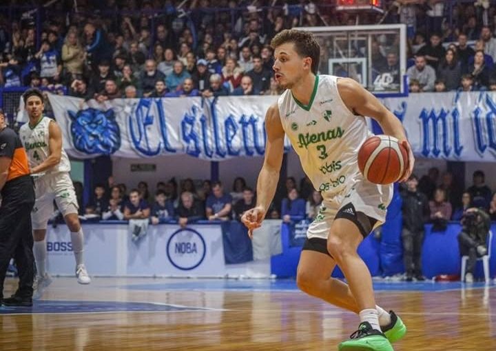 LA CAÍDA DE UN GRANDE: ATENAS VOLVIÓ A DESCENDER A LA LIGA ARGENTINA