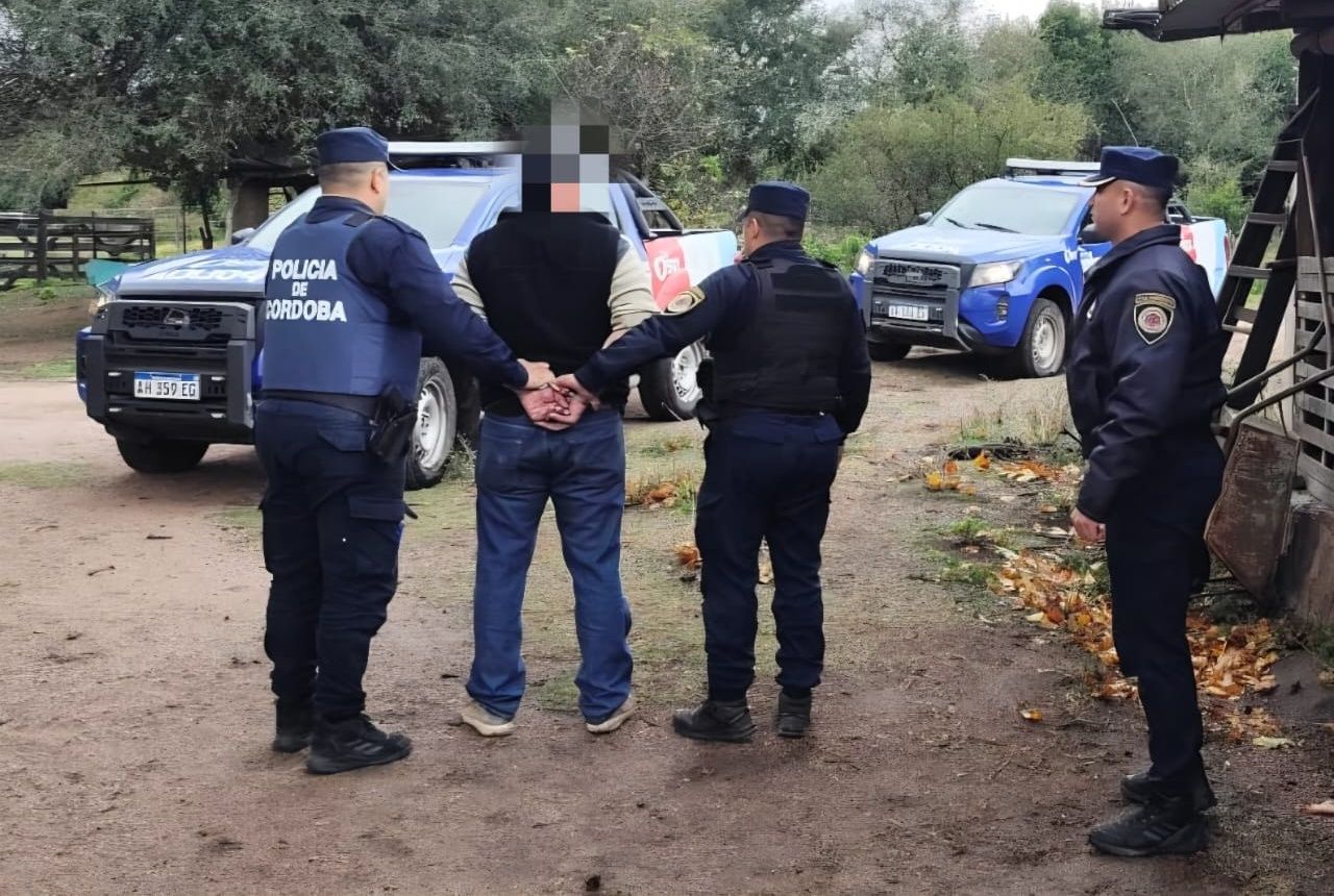 DETIENEN A UN HOMBRE ACUSADO DE LESIONES, AMENAZAS, COACCIÓN Y PRIVACIÓN DE LA LIBERTAD