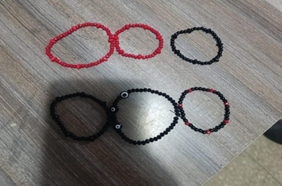 DETIENEN A UN JOVEN TRAS ROBAR PULSERAS ARTESANALES EN UN COMERCIO DE VILLA DE SOTO