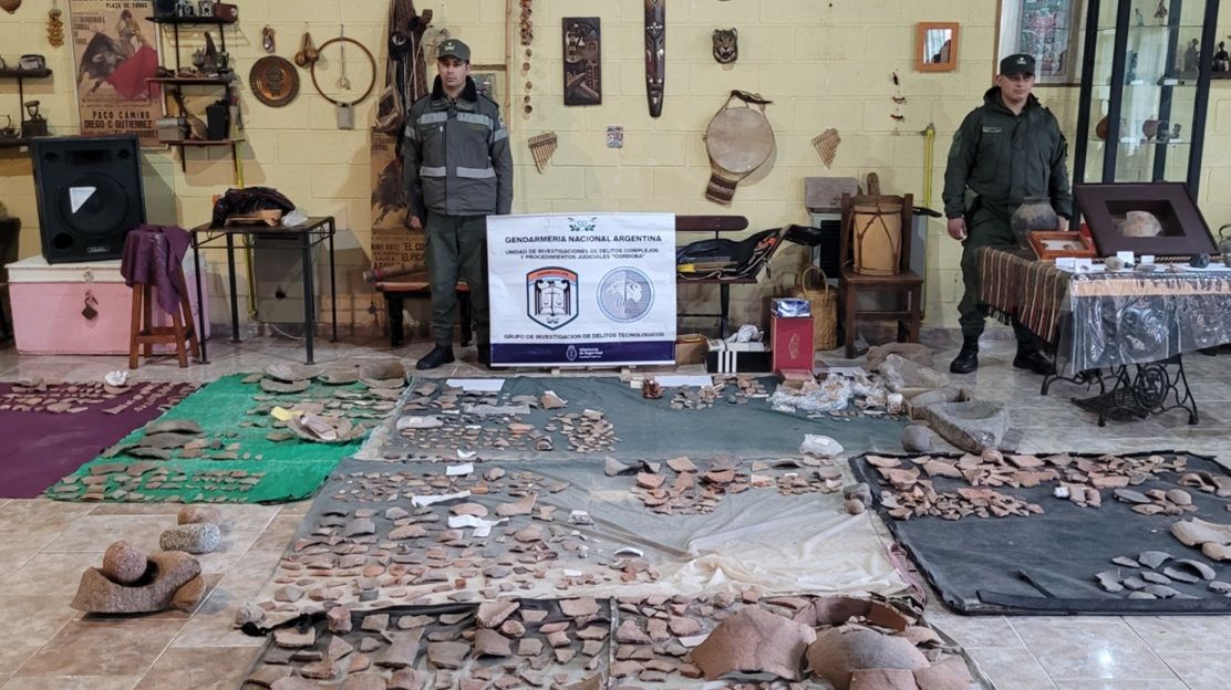 INVESTIGACIÓN EN CÓRDOBA PERMITE EL SECUESTRO DE MÁS DE MIL PIEZAS ARQUEOLÓGICAS Y DOCUMENTOS HISTÓRICOS