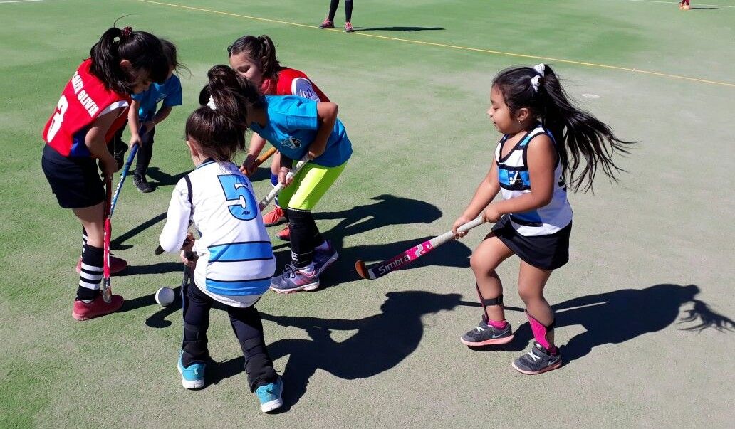 JESUS MARÍA TIENE UNA NUEVA FECHA DE ENCUENTRO DE HOCKEY INFANTIL EN EL POLI 17 DE OCTUBRE