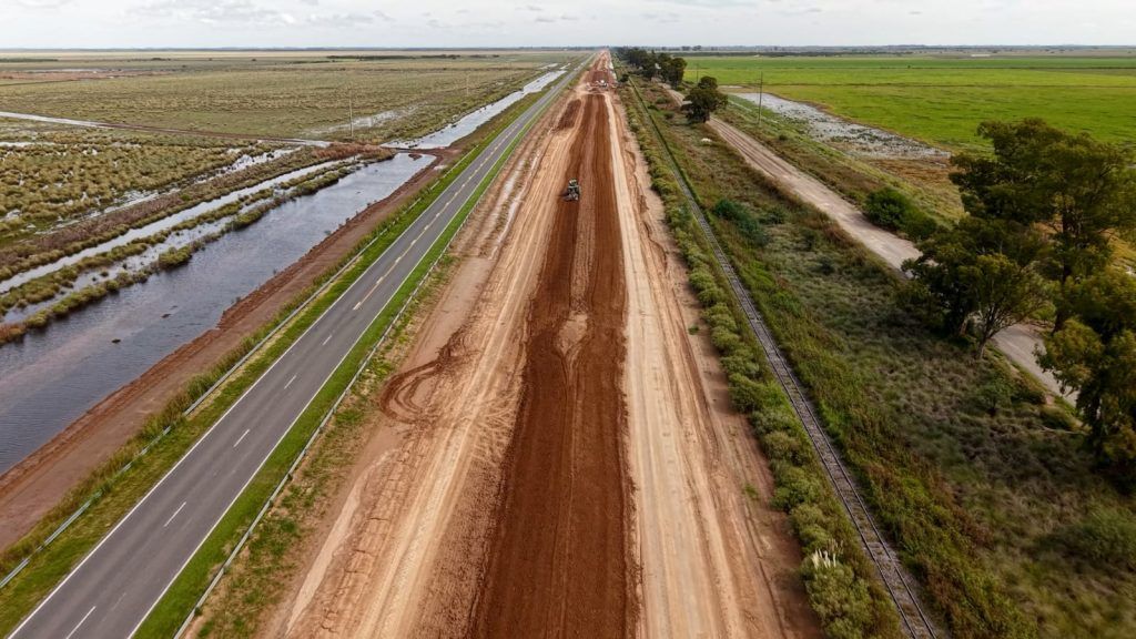 AVANZA LA OBRA EN LA AUTOPISTA RUTA 19 ENTRE CÓRDOBA Y SAN FRANCISCO