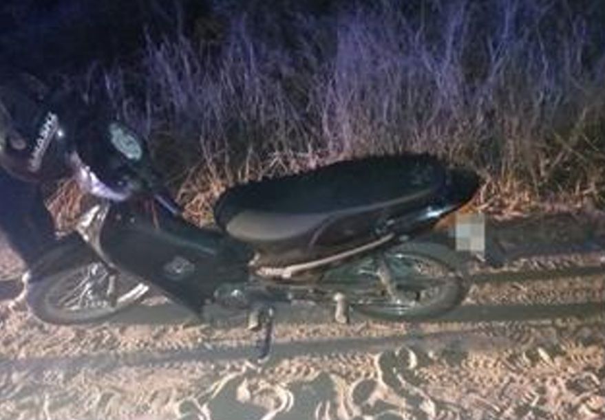 DOS MUJERES RESULTARON HERIDAS TRAS SER EMBESTIDAS POR UN AUTO QUE SE DIO A LA FUGA EN CRUZ DEL EJE