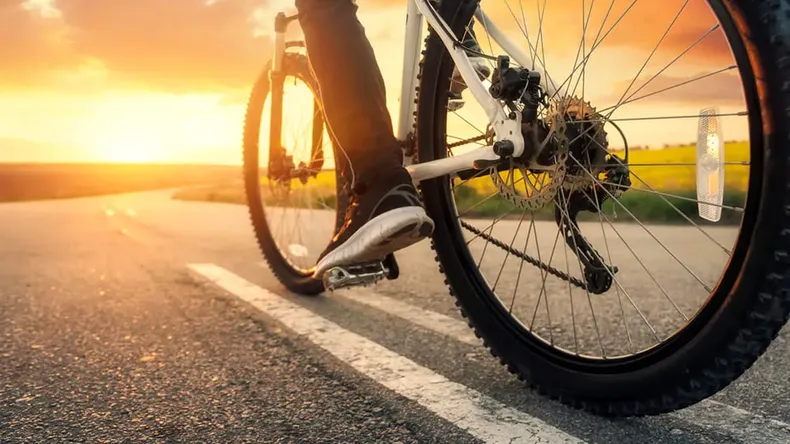 DÍA MUNDIAL DE LA BICICLETA: LOS BENEFICIOS DE UN TRANSPORTE SOSTENIBLE Y SALUDABLE