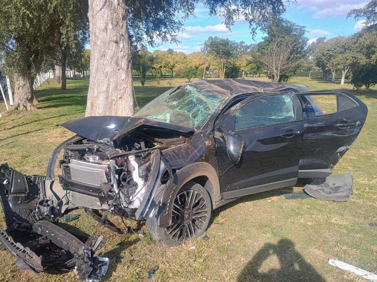 UN GRUPO DE ADOLESCENTES PROTAGONIZÓ UN VUELCO VEHICULAR EN LA ZONA RURAL DE VILLA DEL TOTORAL