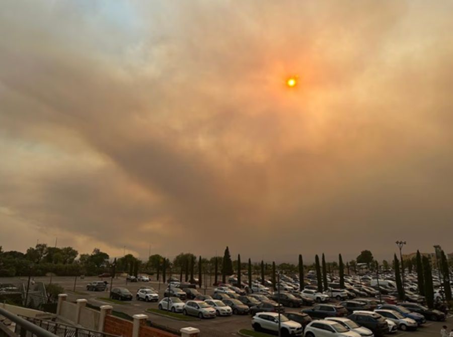 ESPAÑA SUFRE EL INCENDIO FORESTAL MÁS GRANDE DE SU HISTORIA CON MÁS DE 100.000 AFECTADOS
