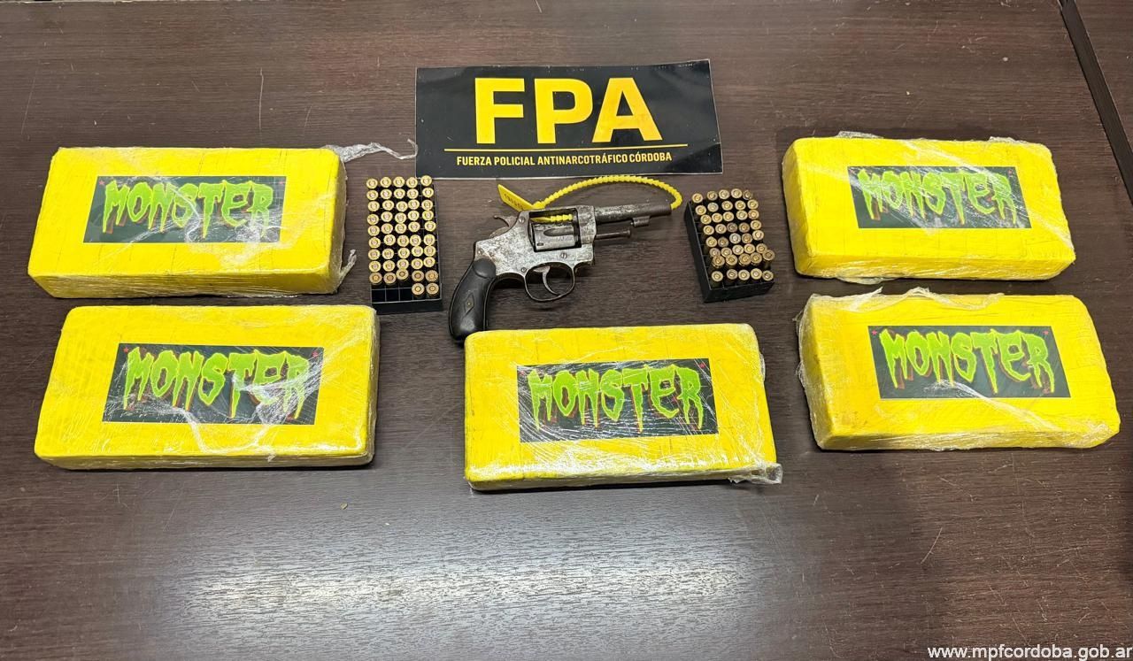 MEGAOPERATIVO: LA FPA INCAUTÓ 20 KILOS DE COCAÍNA Y MARIHUANA EN CÓRDOBA, UNA ORGANIZACIÓN DESBARATADA