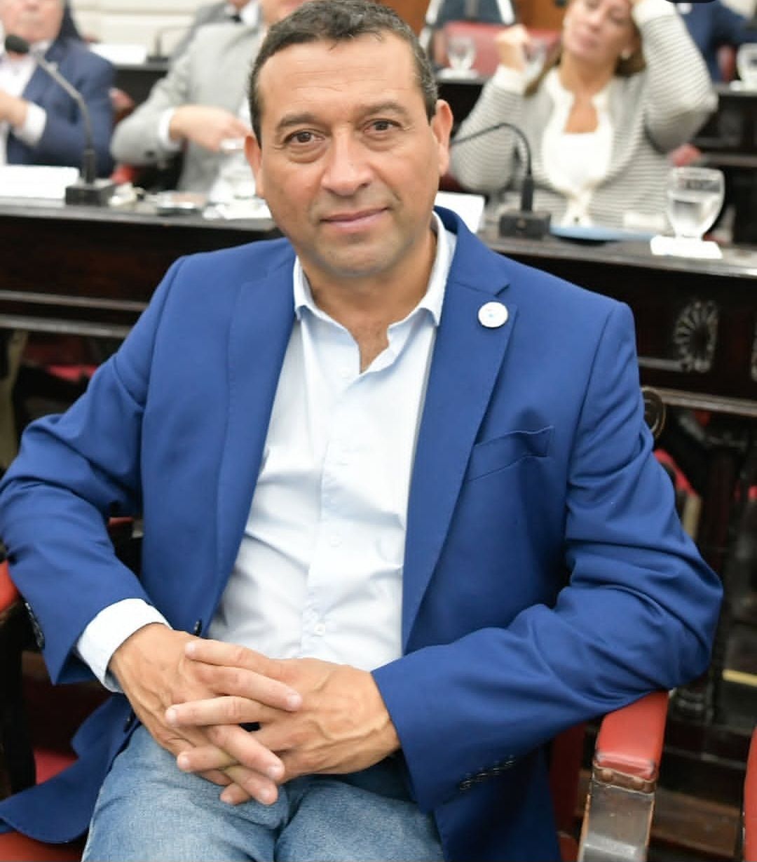 RENUNCIÓ EL LEGISLADOR POR RÍO SECO, RAMÓN “CAÑITO” FLORES