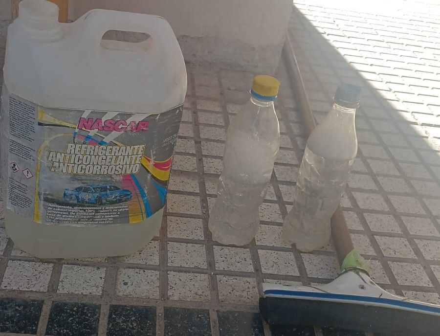 JESÚS MARÍA: DETIENEN A DOS LIMPIAVIDRIOS POR OCASIONAR MOLESTIAS EN EL TRÁNSITO