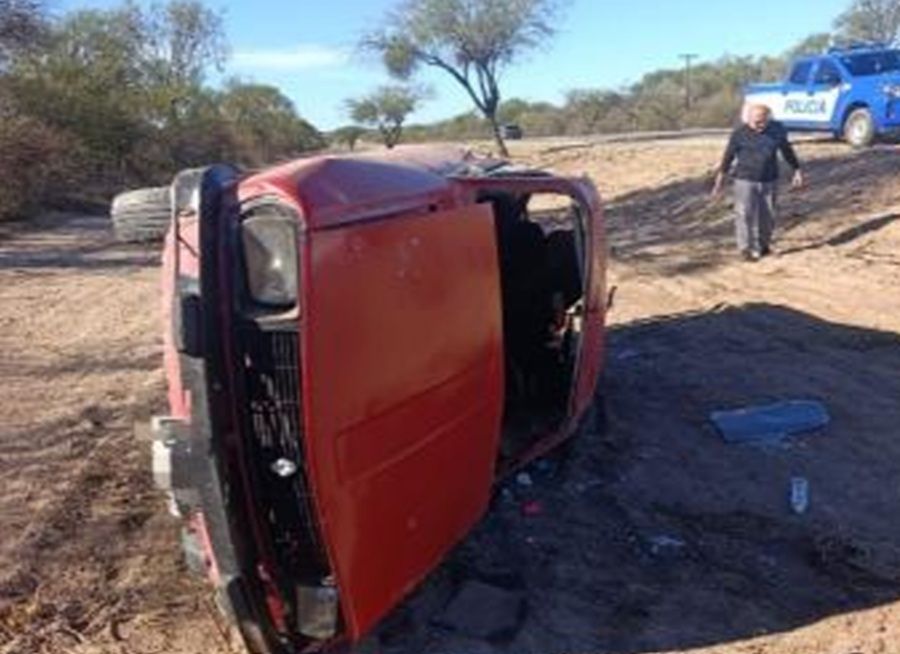 FUERTE VUELCO EN VILLA DE SOTO