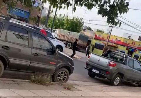 DOS JÓVENES FUERON DETENIDOS TRAS PROTAGONIZAR UNA PELEA EN JESÚS MARÍA