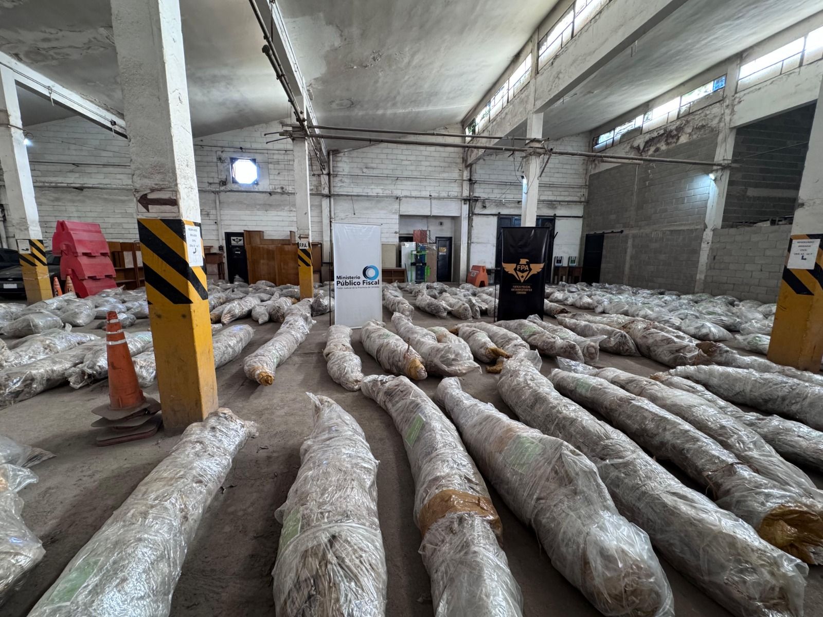 INCINERACIÓN DE ESTUPEFACIENTES SECUESTRADOS EN CÓRDOBA