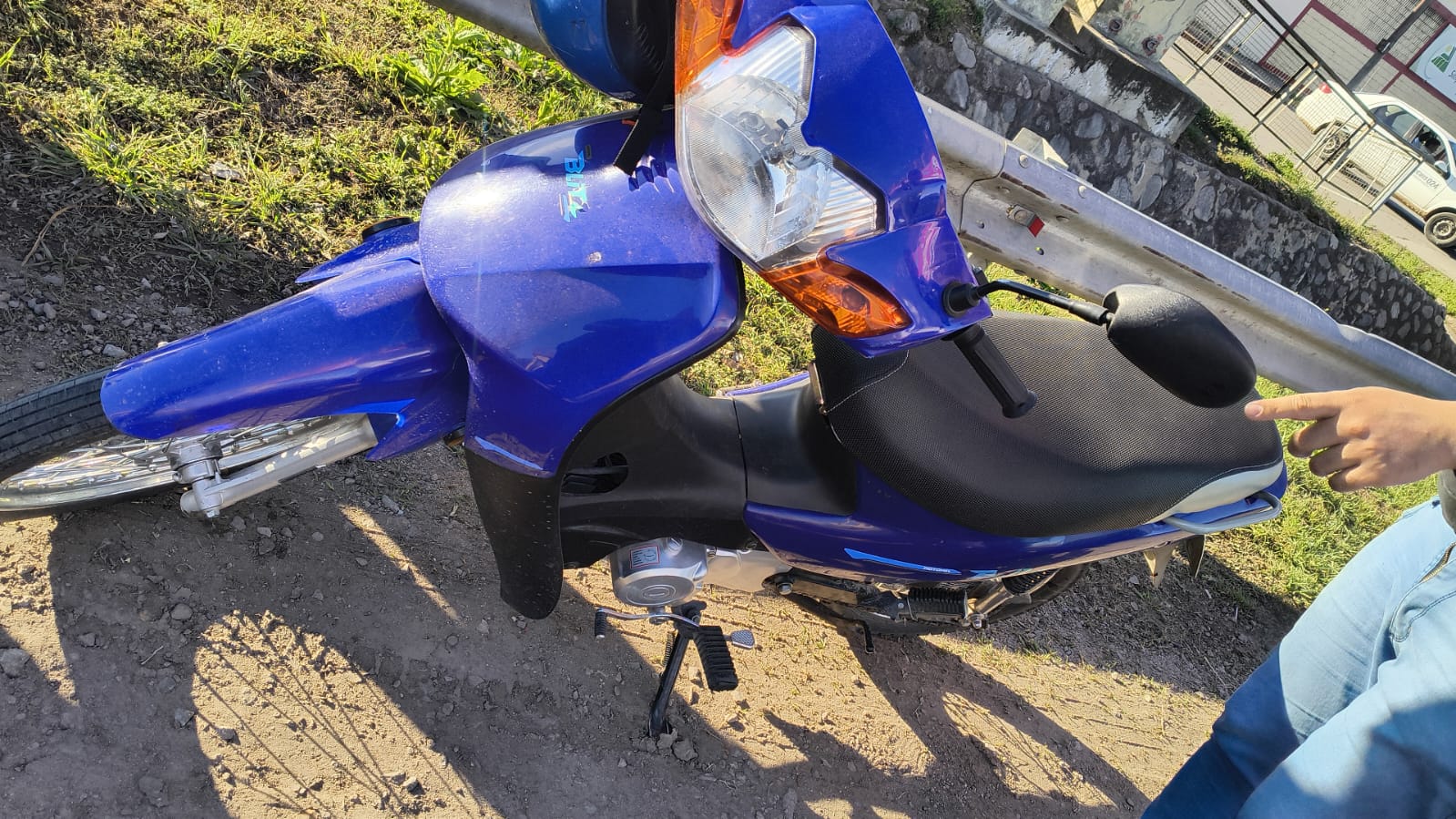CHOQUE ENTRE UN AUTO Y UNA MOTO EN JESÚS MARÍA