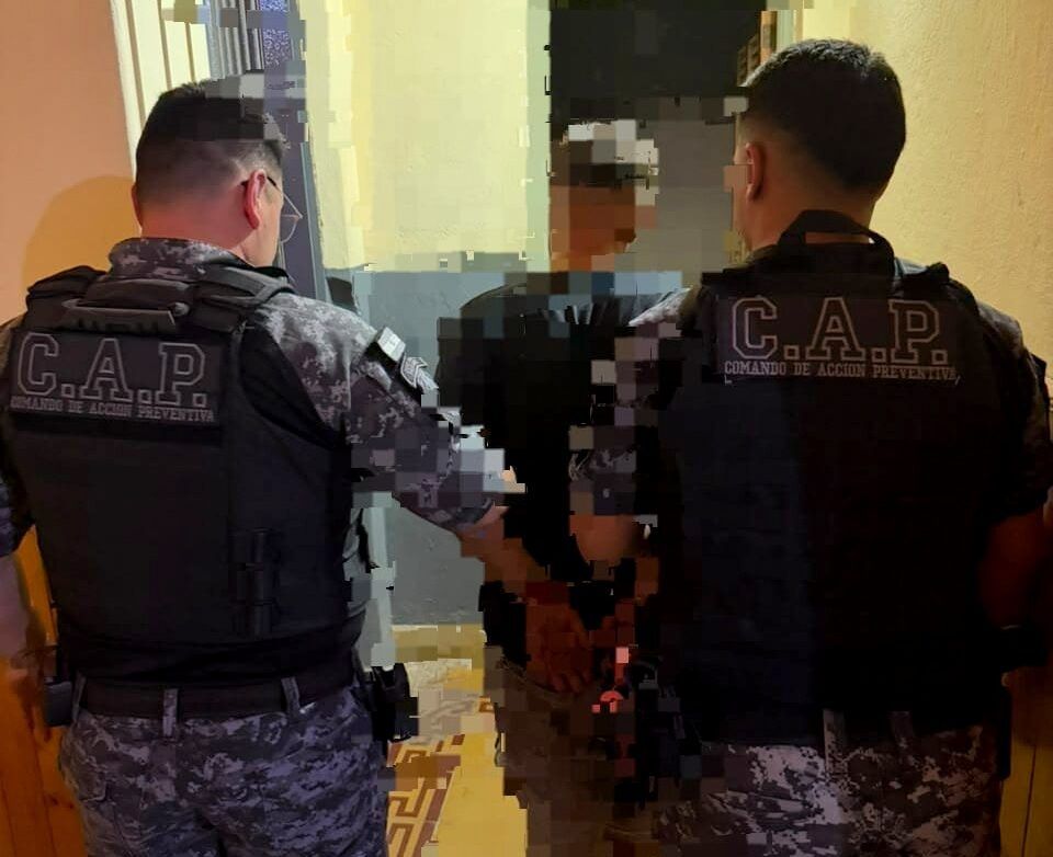 DETENIDO POR RESISTENCIA A LA AUTORIDAD EN EL BOLICHE DE LA DORMIDA