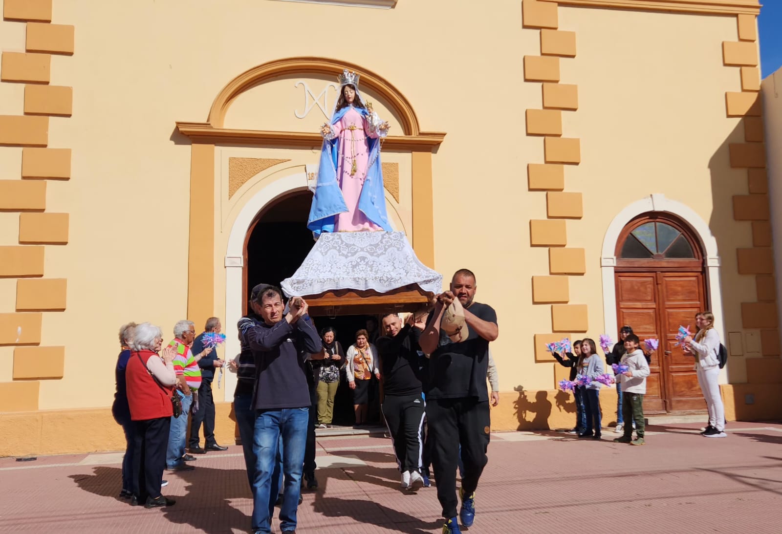 EL VIERNES 9 SERÁ DÍA NO LABORABLE EN VILLA DEL TOTORAL EN HONOR A LA VIRGEN DEL ROSARIO