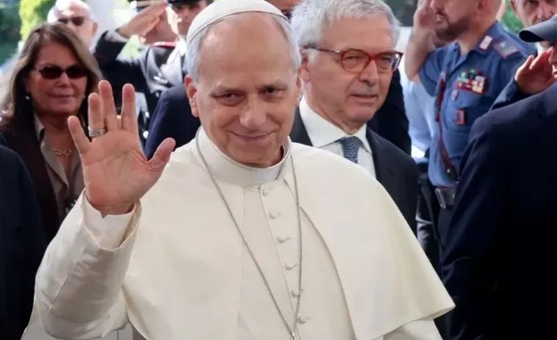 LEÓN XIV RECIBIÓ EL ALTA EN EL GEMELLI DE ROMA Y VOLVORÁ AL VATICANO