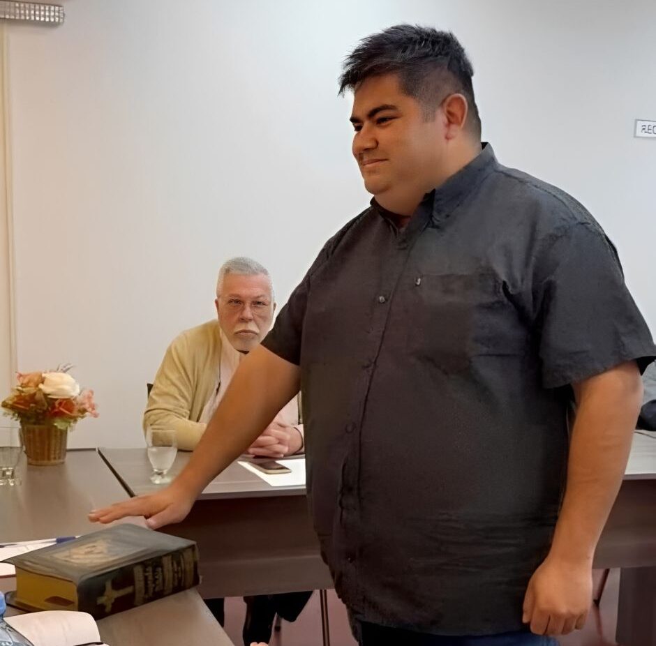 EL RECONOCIDO DJ “TIPITO” VÁZQUEZ ASUMIÓ COMO CONCEJAL DE LA DORMIDA