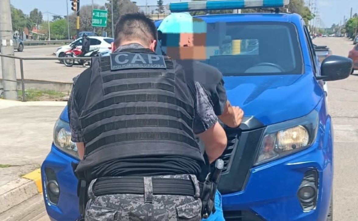 APREHENDIERON A UN LIMPIAVIDRIOS SOBRE RUTA 9 EN JESÚS MARÍA